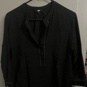 Uniqlo Black Top XL
